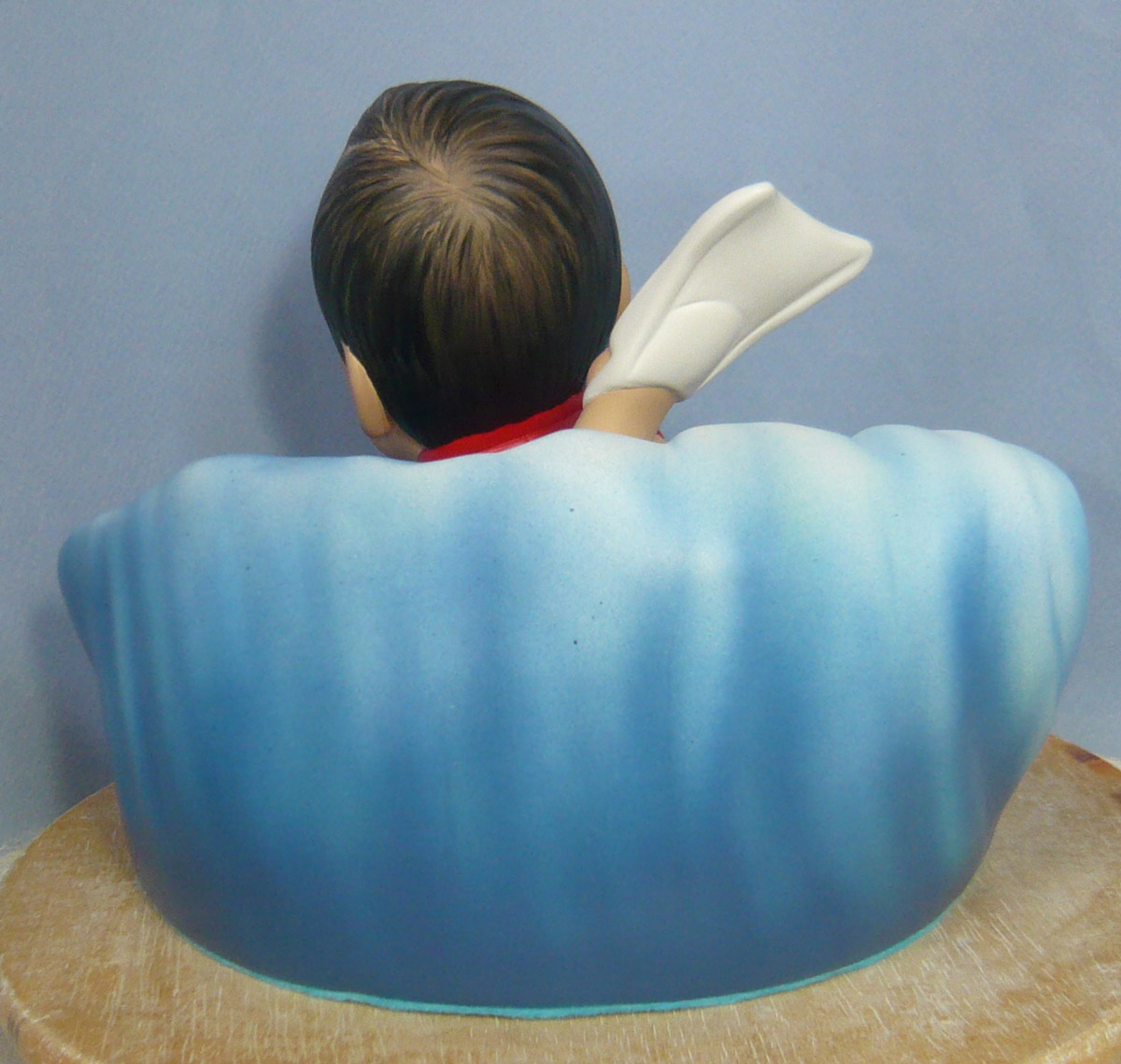 趣味のボディーボードをする還暦・退官男性の人形-そっくり人形参考作品例-65-3